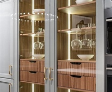 کابینت شیشه ای مدرن آشپزخانه